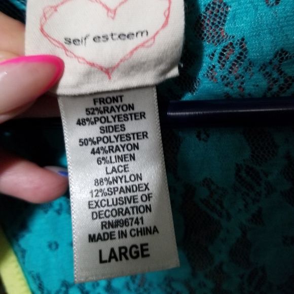 Striped Lace Accented Tank☀️ - Picture 3 of 3